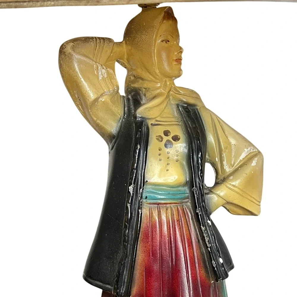 *RARE* Vintage Chalkware  European Couple Lamps‎ *RARE*